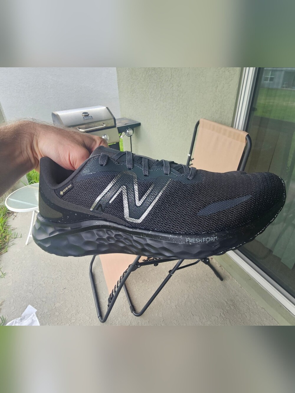 Size 11 - New Balance Fresh Foam Arishi V4 Triple Black